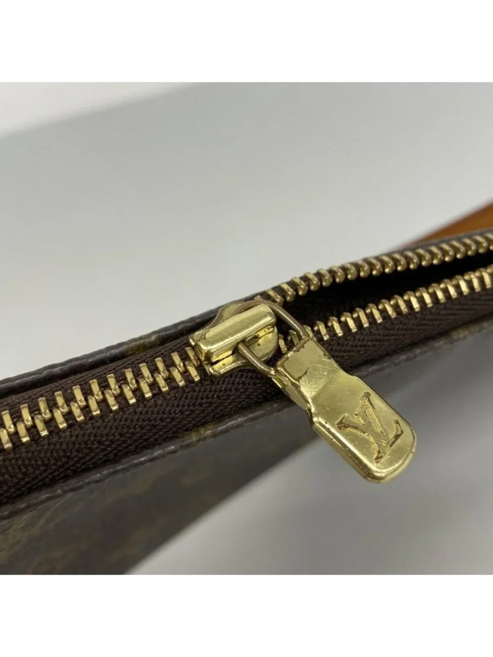 Louis Vuitton Pouch Monogram Pochette Soirle Brown